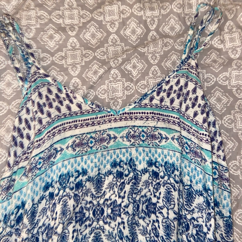 Dress - Picture 3 of 4